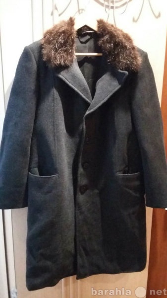 Продам: Пальто мужское