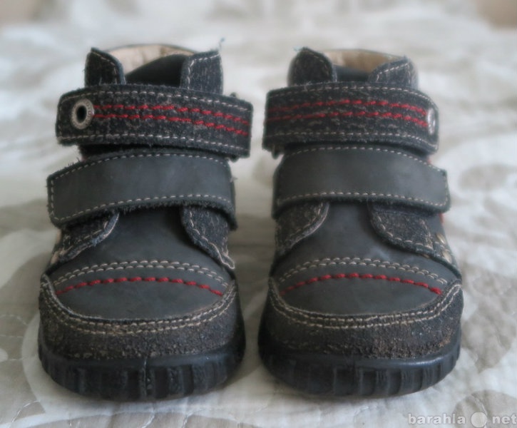 Продам: осенние ботинки для мальчика
