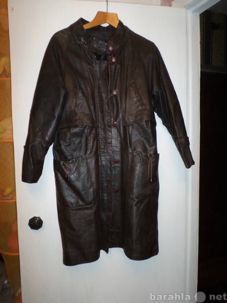 Продам: Женское кожаное пальто