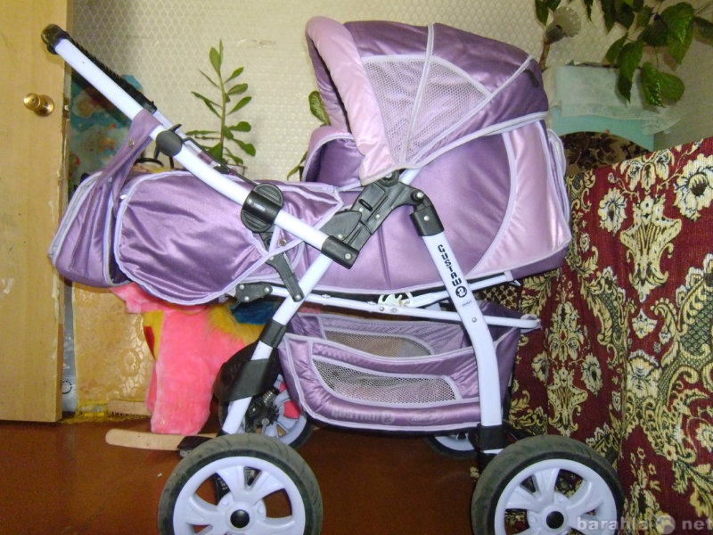 Продам: коляска для девочки