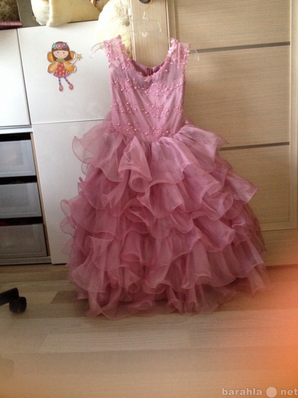 Продам: Вечернее платье для девочки рост 128-134