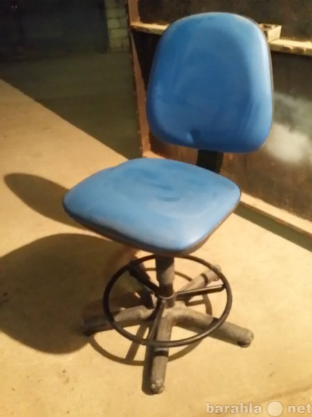 Продам: кресло для парикмахера