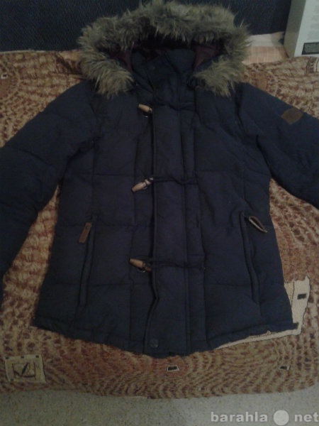 Продам: Куртку зимнюю-пуховик размер М( 48разм)