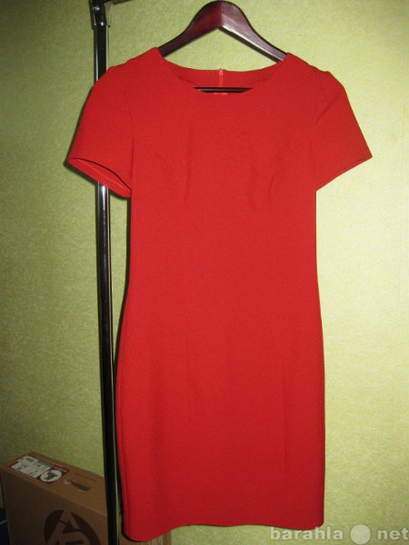 Продам: Платье НОВОЕ красное. Размер 42.