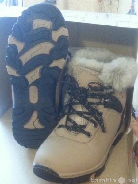 Продам: женские новые зимние ботинки