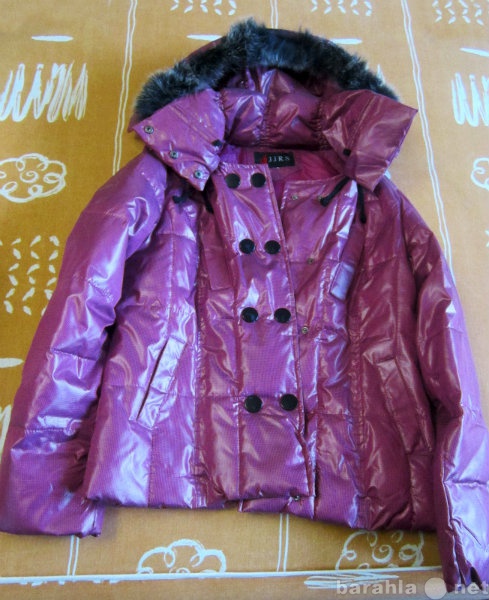 Продам: Куртка на девочку 13-15 лет, весна-осень