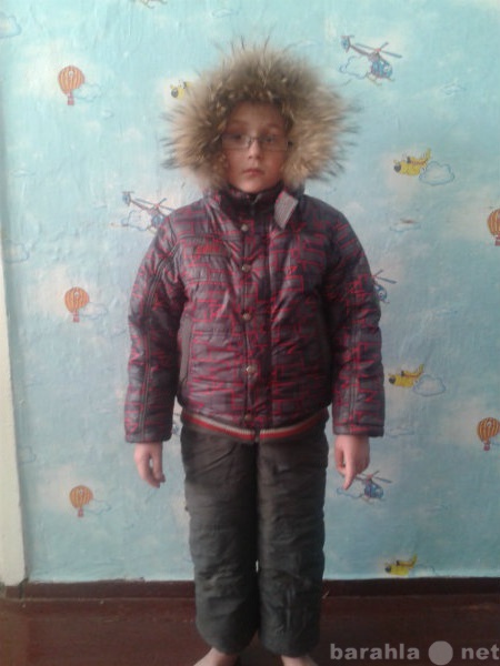 Продам: Зимний костюм на мальчика 5-6 лет