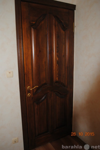 Продам: Межкомнатную дверь из массива сосны б/у