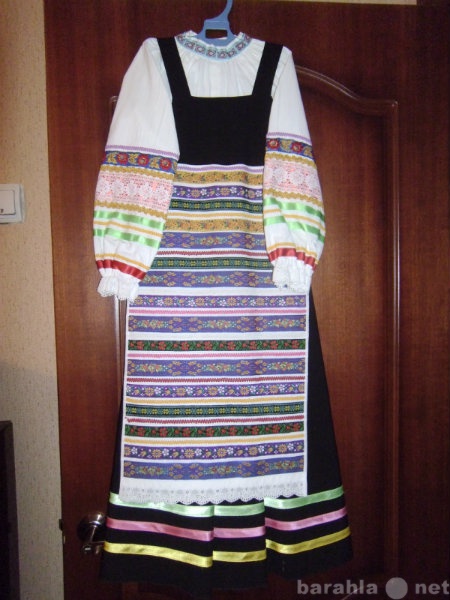 Продам: Фольклорный костюм для девочки