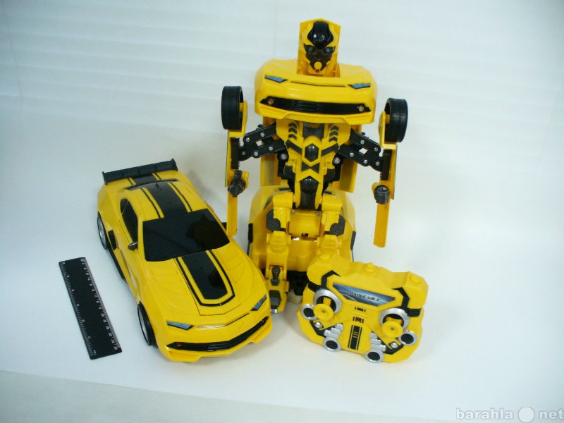 Продам: Трансформер Bumblebee машина на пульте