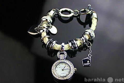 Продам: Элегантные часы-браслет