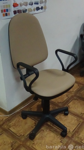 Продам: Компьютерное кресло "Комфорт-Нью&