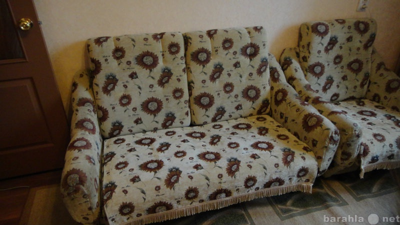 Продам: Диван-кровать + кресло