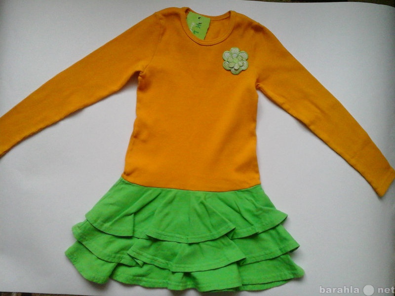 Продам: Платье желтое с зеленым