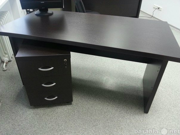 Продам: Офисный стол+тумба