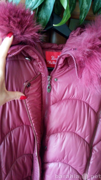 Продам: Зимняя удлинённая куртка