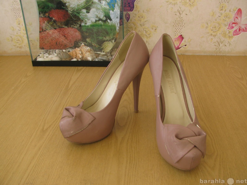 Продам: Туфли розово-бежевые