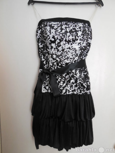 Продам: Черное платье с пайетками.