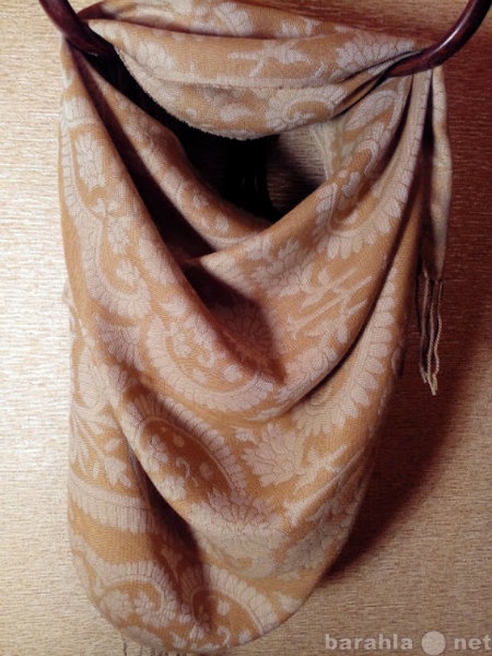 Продам: шарф-палантин двухсторонний, коричневый