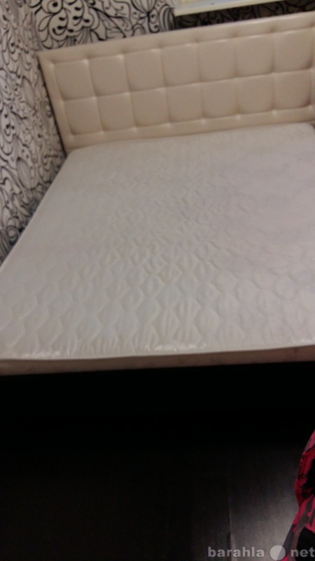 Продам: двухспальная кровать