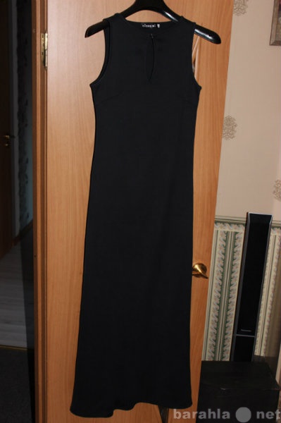 Продам: Трикотажное,черное платье