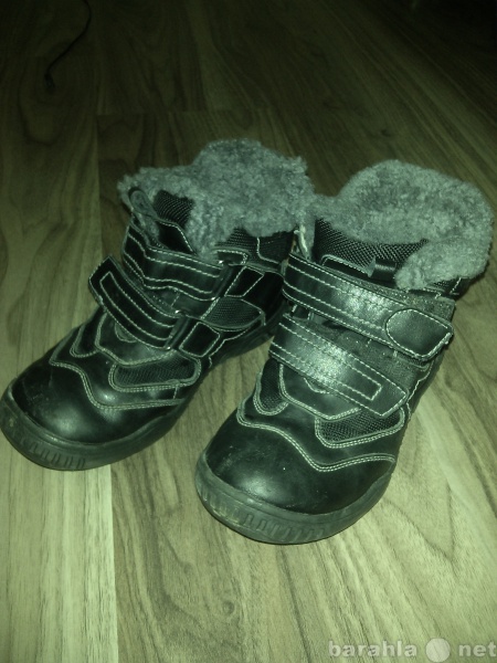 Продам: Ботинки зимние для мальчика 32 размер