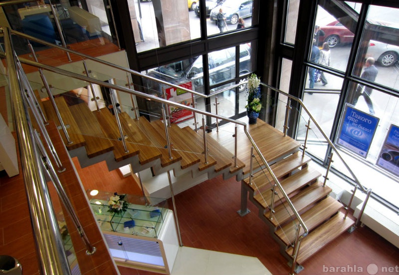 Продам: Лестницы на металлокаркасе в Казани