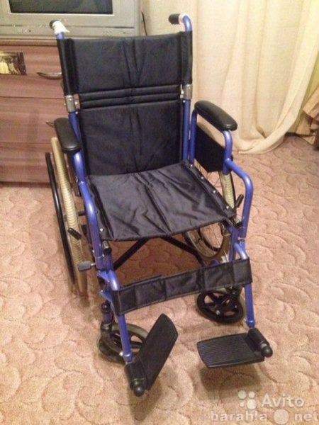 Продам: инвалидное кресло складное