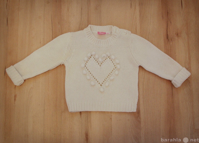 Продам: свитер для девочки