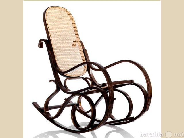 Продам: Кресло-качалка ротанг