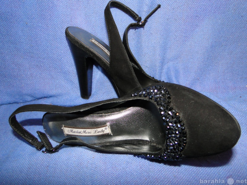 Продам: Туфли женские черные