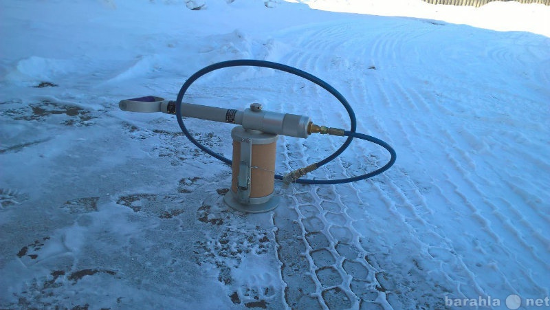 Продам: Насос-1 US Quart Replenishing Pump