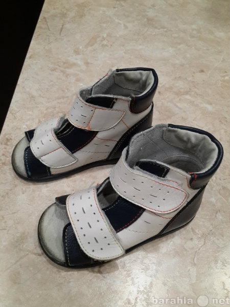 Продам: Туфли ясельные детские для мальчика