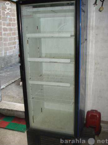 Продам: Продам холодильную витрину вертикальную