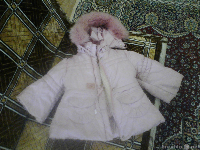 Продам: куртка пальто для девочки