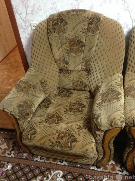 Продам: два кресла