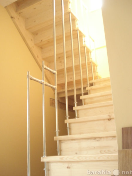 Продам: лестница деревянная