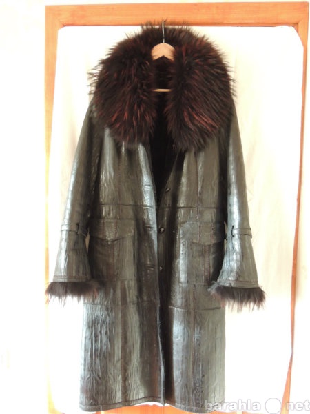 Продам: зимнее меховое пальто из натуральной кож