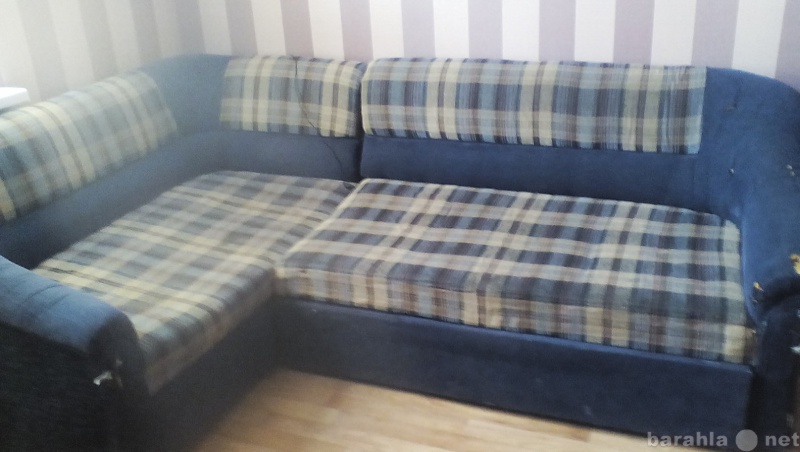 Продам: диван б/у угловой, нужна перетяжка