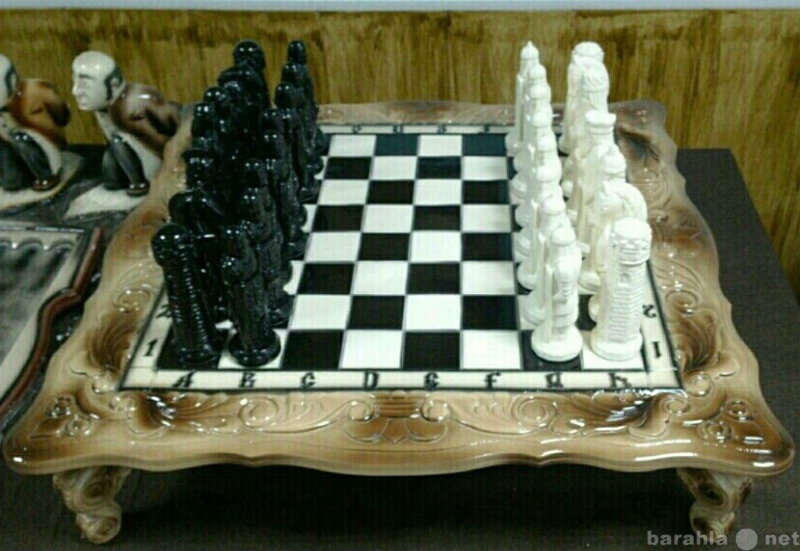 Продам: Шахматный стол с фигурами ручной работы