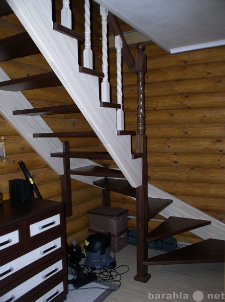 Продам: Лестница из лиственницы.