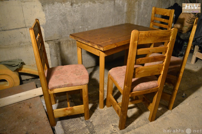Продам: Стол и 4 стула
