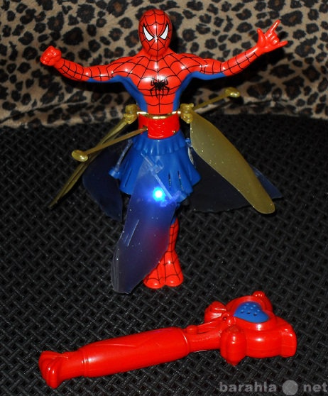 Продам: Летающий герой Spiderman