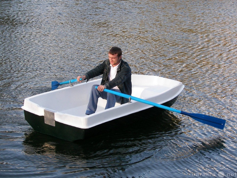 Продам: пластиковую лодку Стриж