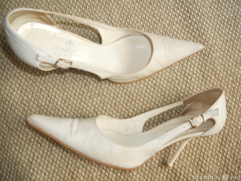 Продам: Белые туфли, кожа, Aragona, Италия