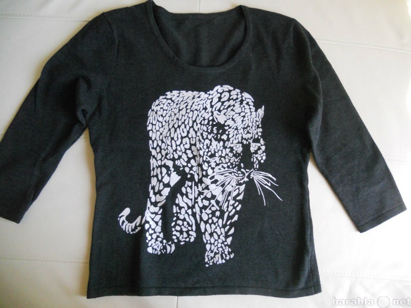 Продам: Пуловер с леопардом. Хлопок-трикотаж