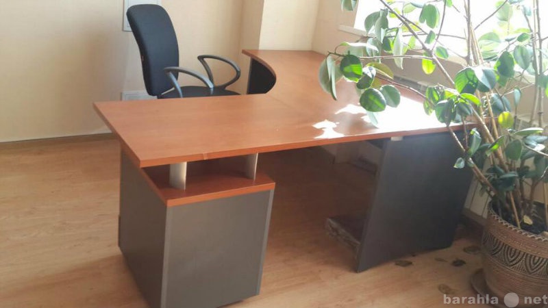 Продам: мебель для офиса