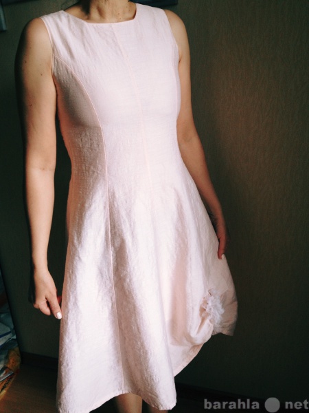 Продам: Красивое платье Harrods