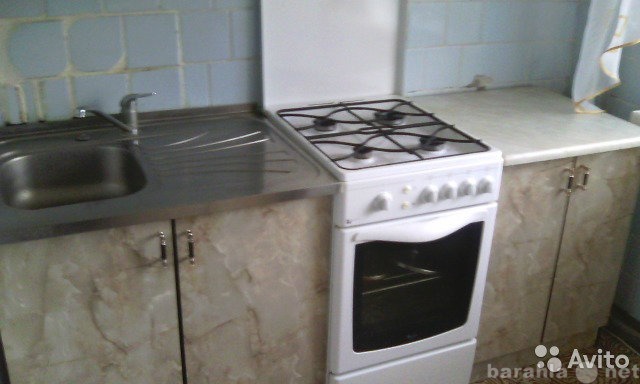 Продам: Кухонный гарнитур б/у с газовой плитой