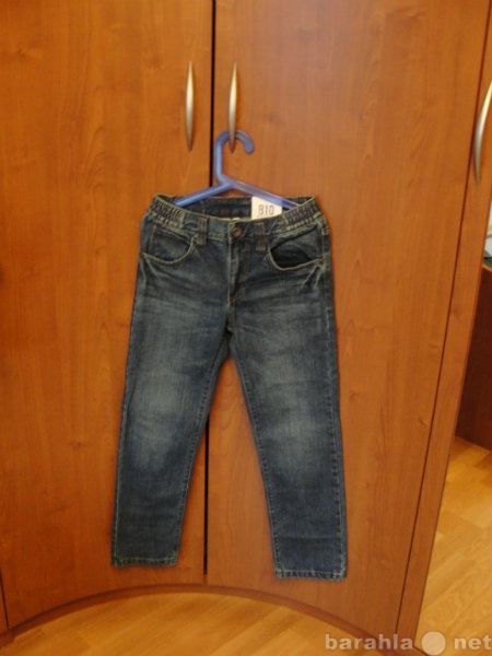 Продам: Новые джинсы на мальчика на 128 см.